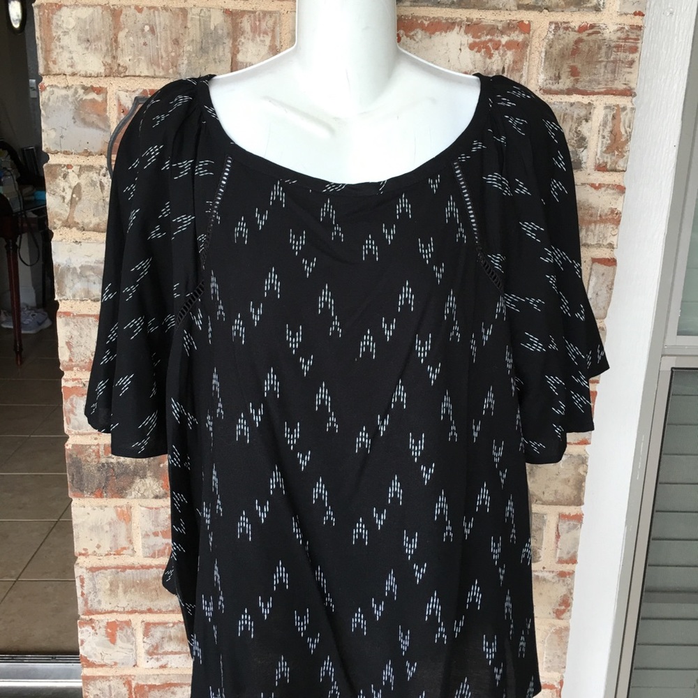 Black 100% rayon top tunic  Xlarge size loose top